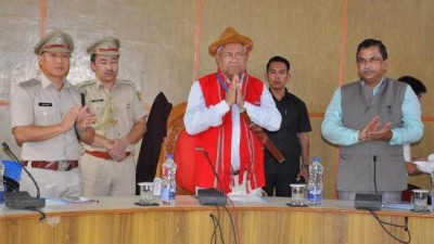 Guwahati, June 28 (IBNS): Arunachal Pradesh Governor P.B. Acharya, who is on a four days-tour to two districts of Lower and Upper Subansiri reached Daporijo on Wednesday.