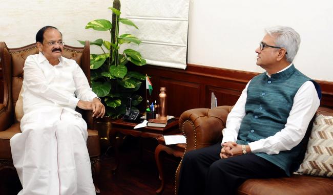 Venkaiah Naidu meets Raj Kumar Singh, Najma Heptulla