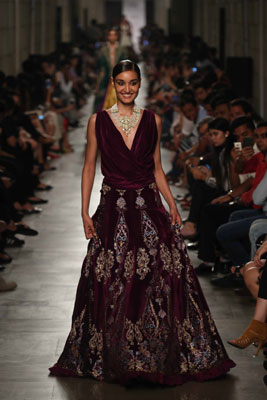 Disha Patani walks down ramp for Manav Gangwani