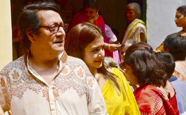 Koel Mullick celebrates Durga Pujo
