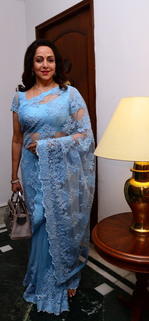 Hema Malini visits Kolkata to announce dance fest 'Synergy'