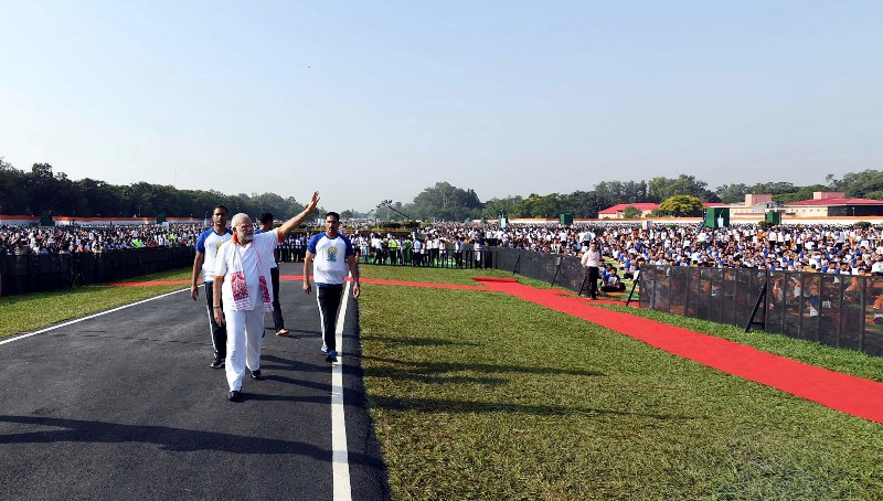  PM Modi performs Yoga on International Yoga Day in Dehradun