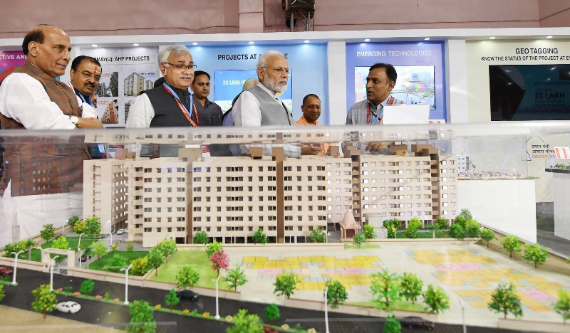  Narendra Modi departs from Lucknow 