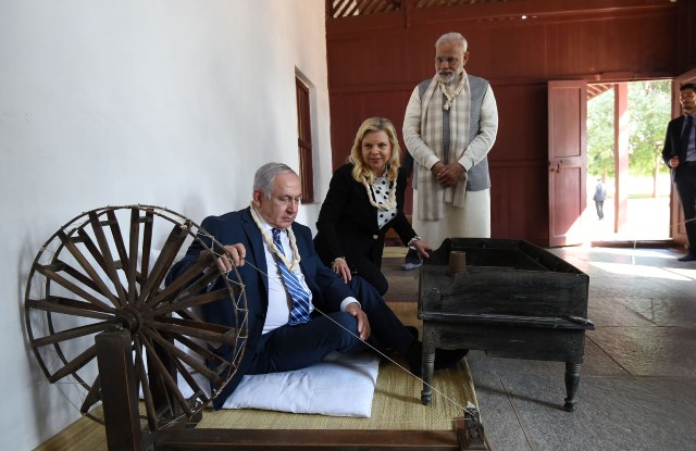 Netanyahu visits Sabarmati Ashram