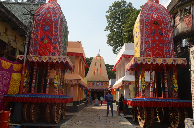 Kolkata celebrates Durga Puja