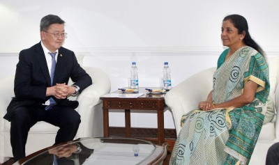 Defence Minister of Mongolia Enkhbold Nyamaa  calls on Indian Defence Minsiter Nirmala Sitharaman 