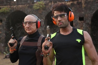 Anupam Kher and Maniesh Paul bonds like real father and son