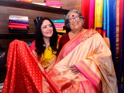 Nabaneeta Dev Sen, Agrimitra Paul launch refurbished boutique Bunkaari India