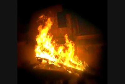 Mumbai: Fire on top floor of Worli highrise