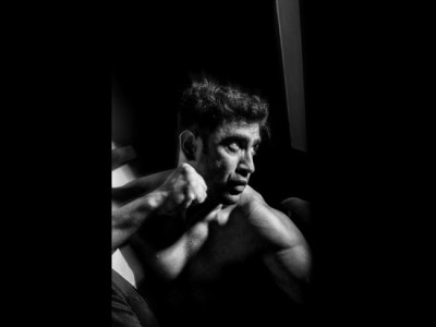 Actor Amit Sadh sharts shooting for upcoming movie India Strikes-10 Days 