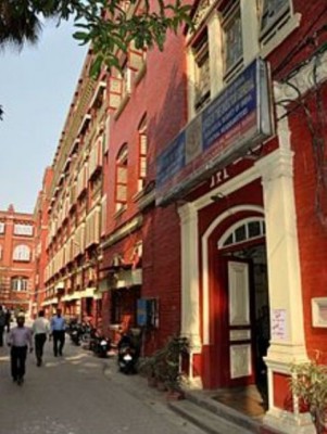 Rajnath Singh inaugurates 6th International Geriatric Orthopaedic Society of India Conference