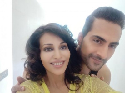 Flora Saini, Sudhanshu Pandey shoot for short film