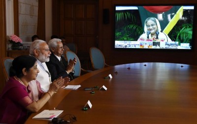 PM Modi, Bangladesh PM Sheikh Hasina, CMs of West Bengal and Tripura, jointly dedicate three projects in Bangladesh