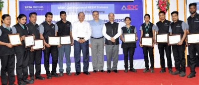 Tata Motors and ASDC certifies first batch of trainees for skills in automotive assembly