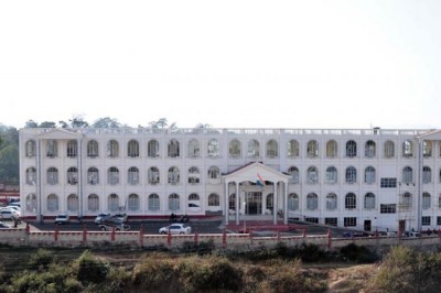 Meghalaya HC urges Centre to allow citizenship to Hindus from Pak, Bangladesh, Afghanistan