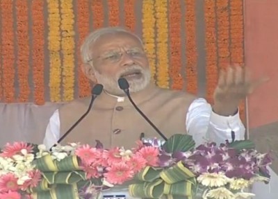 Chhattisgarh: Narendra Modi attacks Congress over Maoist issue