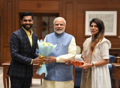 Ravindra Jadeja meets Indian PM Narendra Modi, describes it as a 'proud moment'