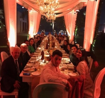 Priyanka Chopra, Nick Jonas join Thanks Giving dinner with family