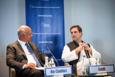 Modi does not have deeply thought out strategy to deal with Pakistan: Gandhi