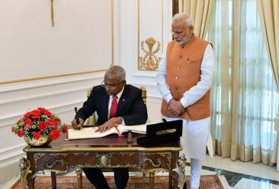PM Modi announces $1.4 billion aid for Maldives