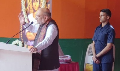 Mamata doing vote bank politics over NRC: Amit Shah at Kolkata rally