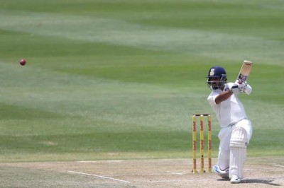 India give 241 runs target against South Africa to win third Test 