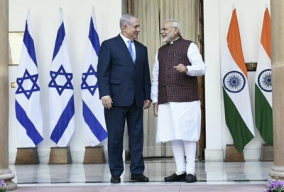 PM Modi reaches Gujarat to hold roadshow with Benjamin Netanyahu
