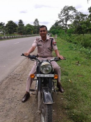 Two militants, one police officer killed in fierce gun fight along Assam-Arunachal Pradesh border 