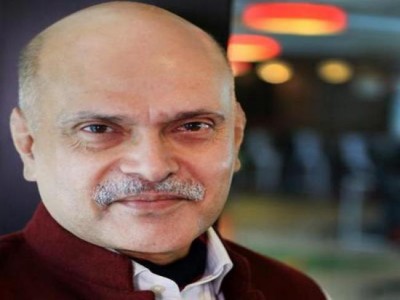Tax raid in media baron Raghav Bahl's Noida home, Quint office