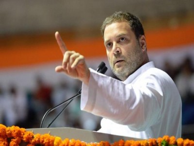 #AccordingToRahulGandhi: Twitterati troll Congress President over his 'Coca-Cola' remark