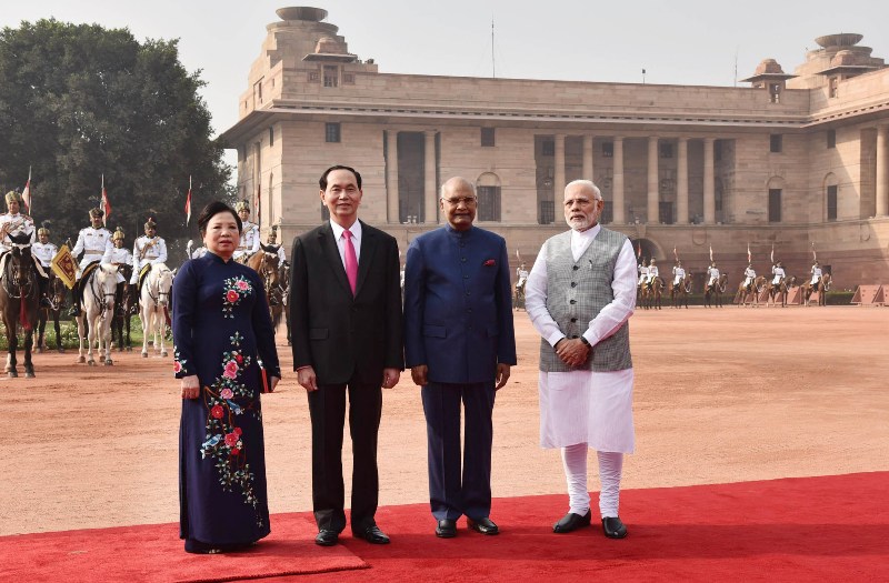 The President of  Vietnam  calls on Indian President,PM