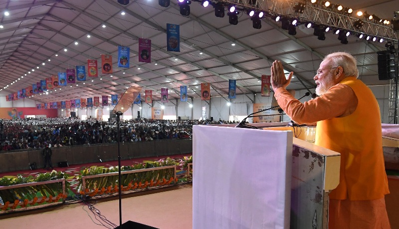 PM Modi distributes Swachh Kumbh Swachh Aabhaar awards