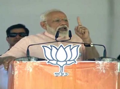 Malayalam edition of book on PM Narendra Modi released in Kerala