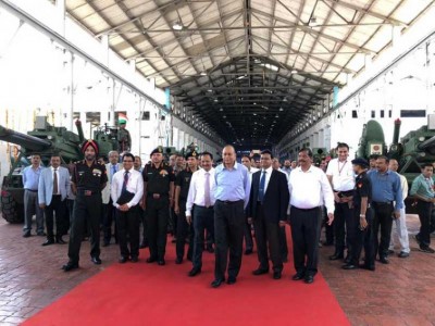 Dhanush guns handed over to Army