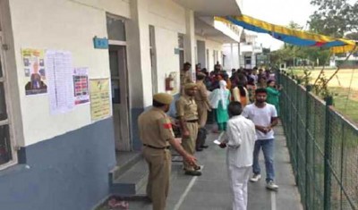 J&K: 24.66 pc voter turnout in first four hours