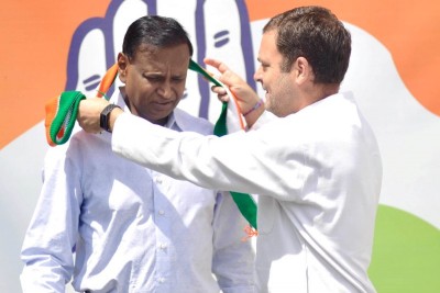 Rahul Gandhi welcomes BJP MP in partyfold