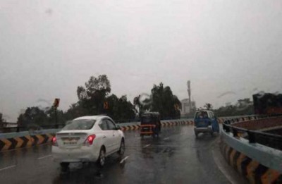 Indian Summer: Showers bring respite from scorching heat in Jammu