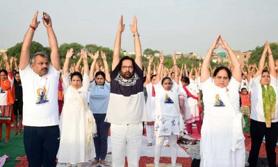 Modi leads International Yoga Day as ministers join him in performing yoga