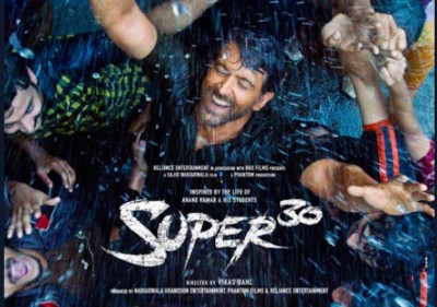 Hrithik stuns as Anand Kumar; Super 30 hits the right chord