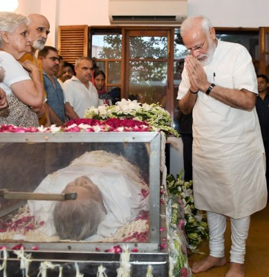 PM Modi pays tribute to Sheila Dikshit in New Delhi