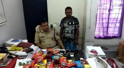Assam police arrest a person with 5500 SIM cards, 20 mobile phones for online fraud