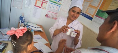 â€˜Greater urgencyâ€™ needed in fight against HIV/AIDS, warns UN agency, amidst $1 billion investment cuts