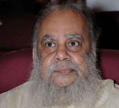 CBI quizzes painter Shuvaprasanna for over 4 hours on Saradha scam