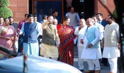 President asks PM Modi to continue till new govt takes charge