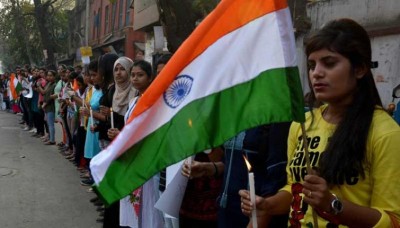 Pulwama terror attack: Muslims take out candlelight march to protest in Guwahati