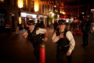 London Bridge stabbing: Attacker had terror conviction, says police