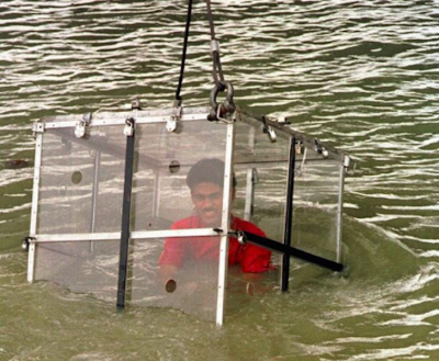Magician goes missing in river while performing Houdini-inspired trick under Howrah bridge