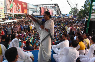 Mamata gives senior TMC leaders responsibility to lead 