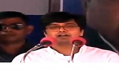 BSP chief Mayawati's nephew makes his debut speech in Agra