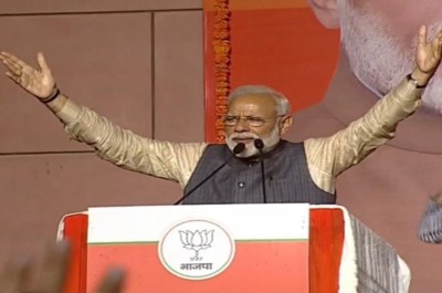 I vow never to act with bad intention or for myself, says Modi in impassioned victory speech